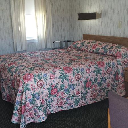 Sunset Inn Ли Экстерьер фото
